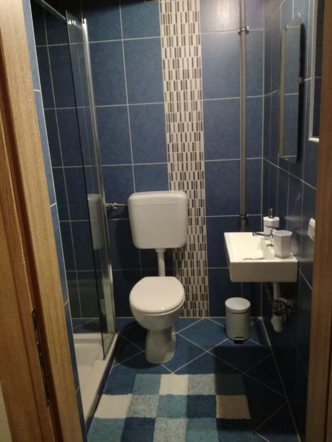 Apartman Adriatic 特罗吉尔 外观 照片