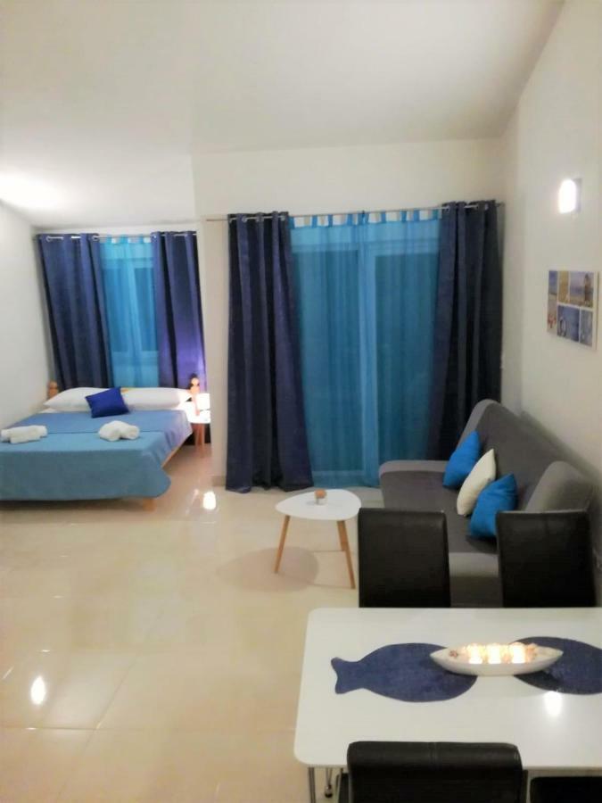 Apartman Adriatic 特罗吉尔 外观 照片
