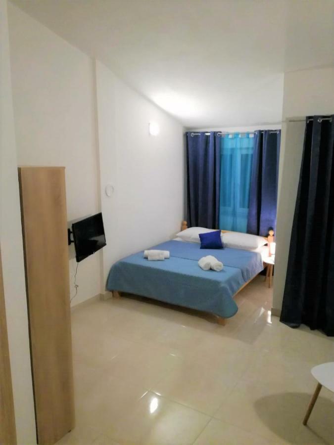 Apartman Adriatic 特罗吉尔 外观 照片